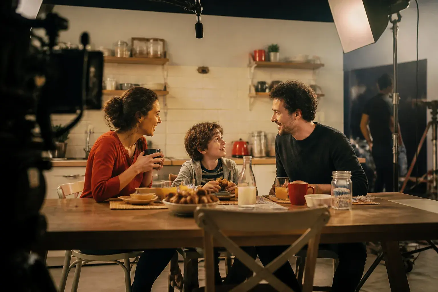 Casting figuration famille (père, mère, enfant) pour série Youtube à Paris