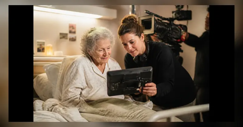 Casting figuration : femme senior 80 ans pour la série Hippocrate en Île-de-France