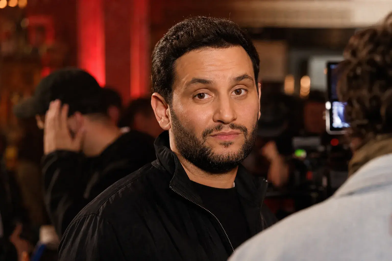 Casting figuration série Disney+ « Malik » : clientèle de boîte de nuit à Rungis