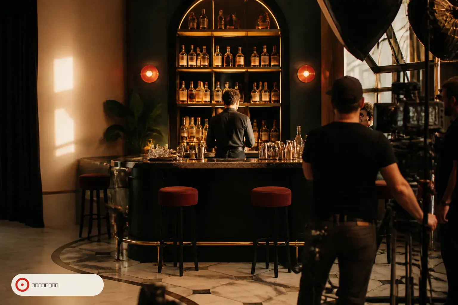 Casting figuration : un barman recherché pour The White Lotus saison 4 à Cassis